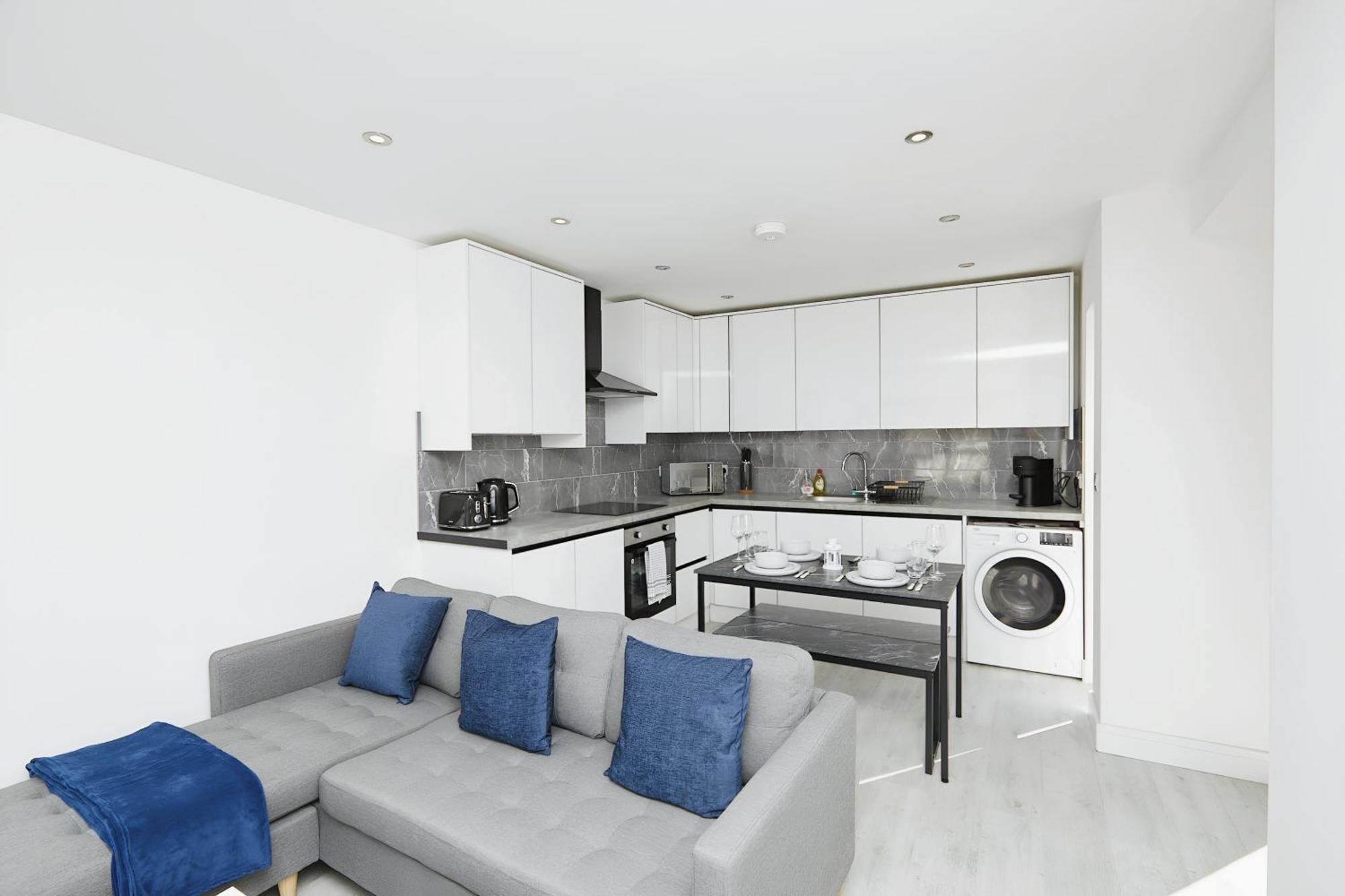 Modern Home In Derby City Centre - Free Gated Parking Exterior foto